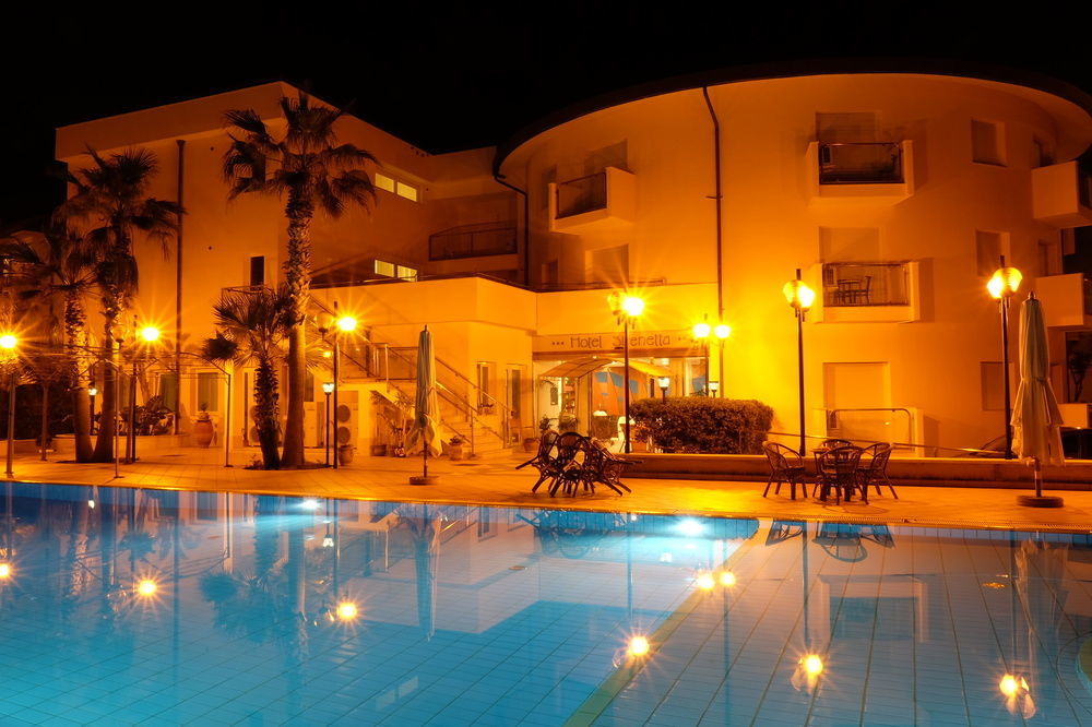 Sirenetta 4*